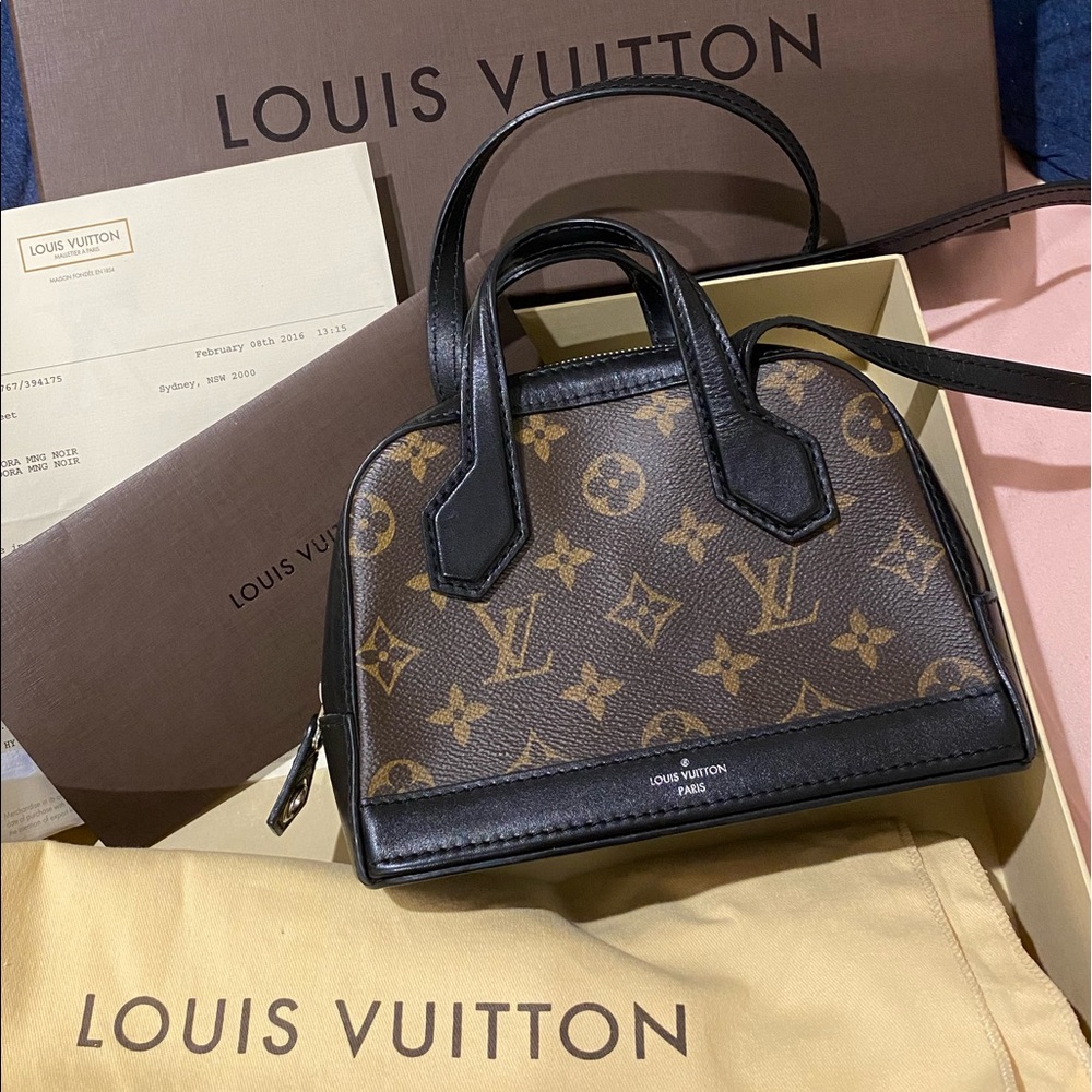 ❌SOLD❌ Louis Vuitton Monogram Nano Dora